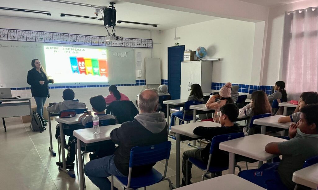 Palestra na escola Euclides Emidio da Silva