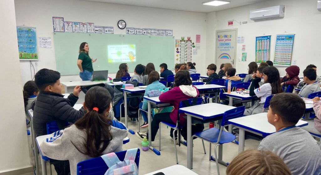 Palestra na Escola Municipal Jurema Gonçalves