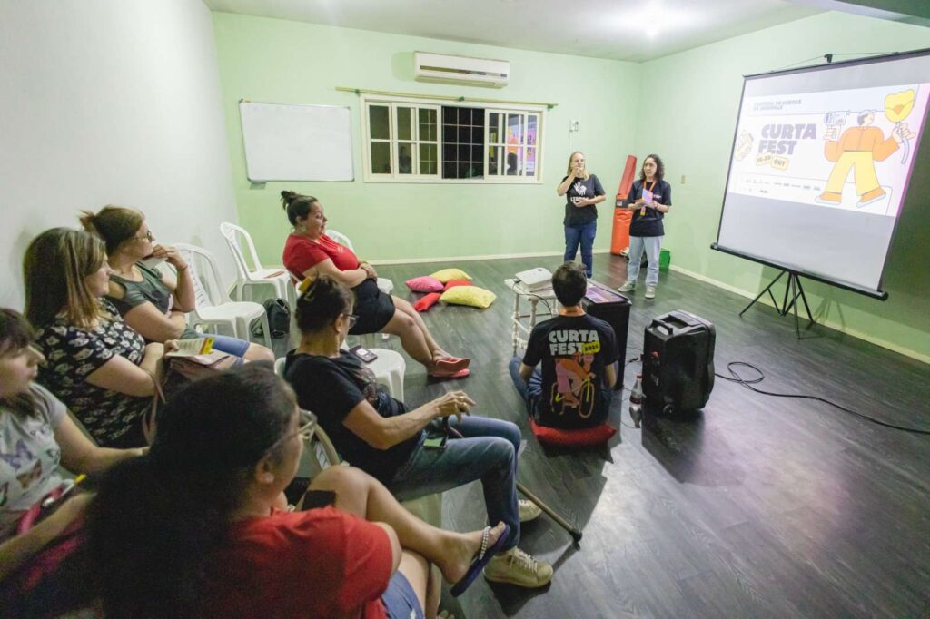Curta Fest Tour: projeto vai promover exibição gratuita de curtas-metragens e animações em Itapoá