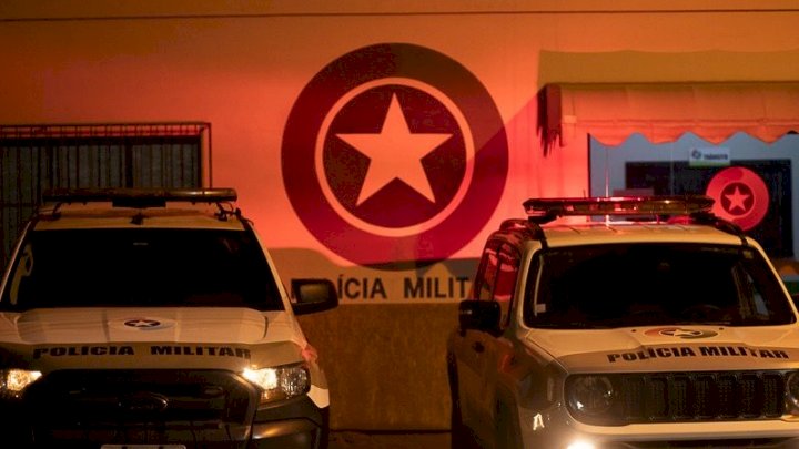 Foto-duas-viaturas-pmsc