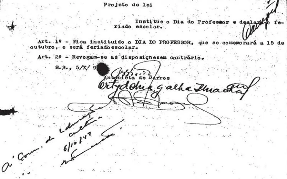 Projeto-de-lei-dia-do-professor