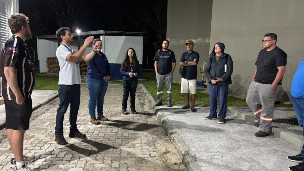 Escola de Encanadores - Itapoá Saneamento