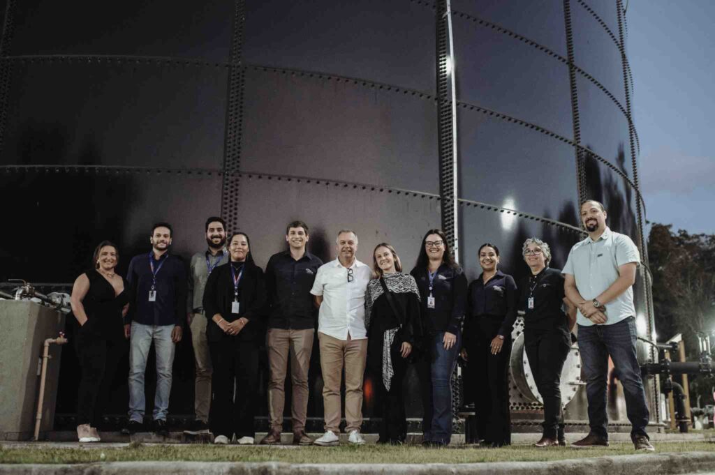 Turma de Encanadores Itapoá Saneamento