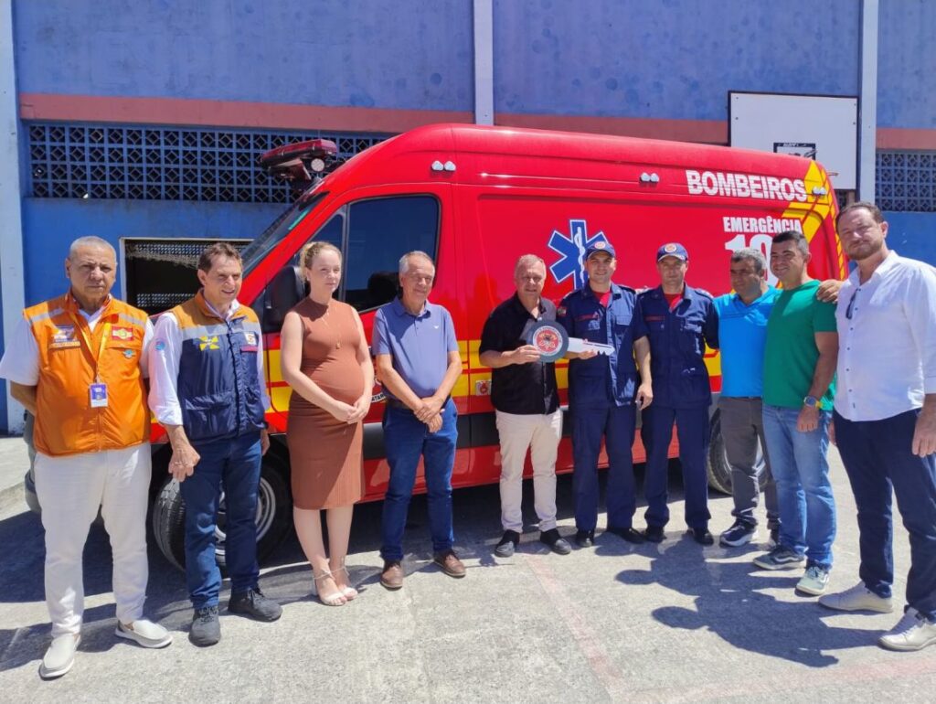 Entrega de viatura corpo de bombeiro 