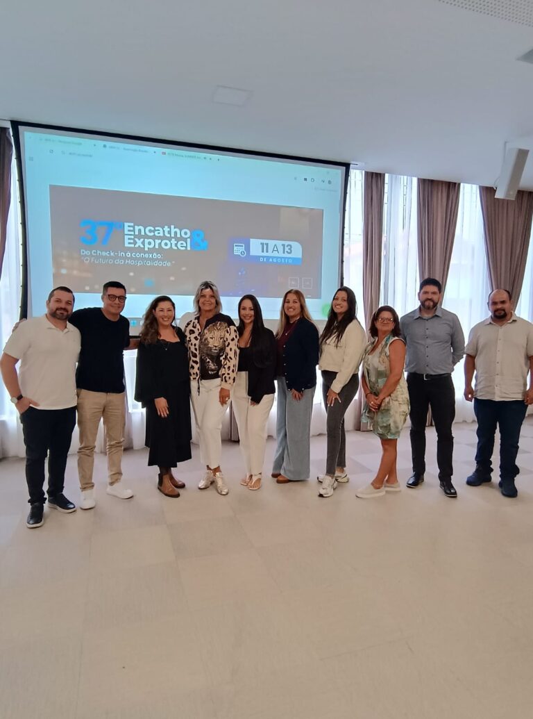 Hotelaria de Itapoá marca presença em evento estratégico da ABIH-SC em São Bento do Sul