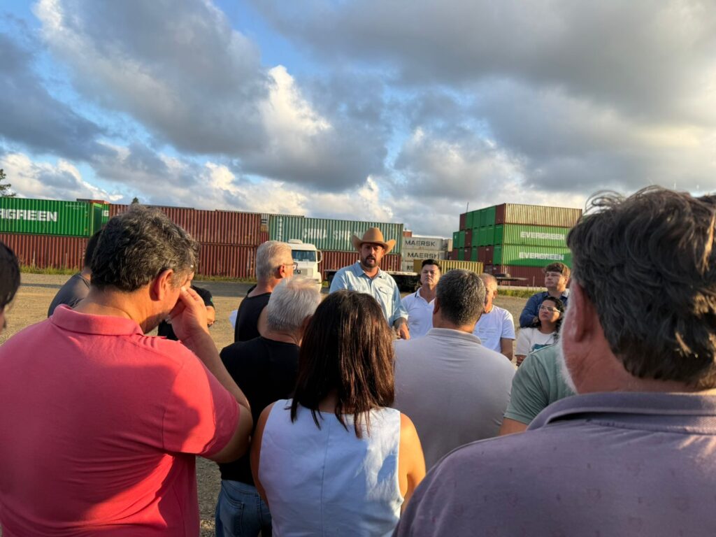 Zé Trovão em Itapoá